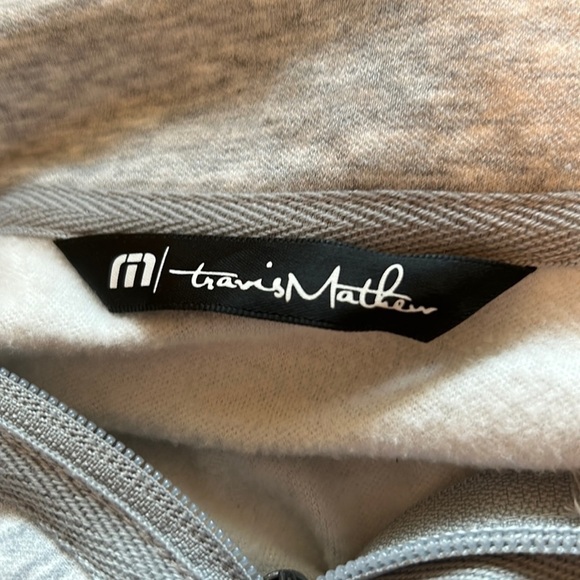 Travis Mathew 1/4 Zip Sweatshirt - Branded - EUC - Gray - Size XL - Picture 5 of 10